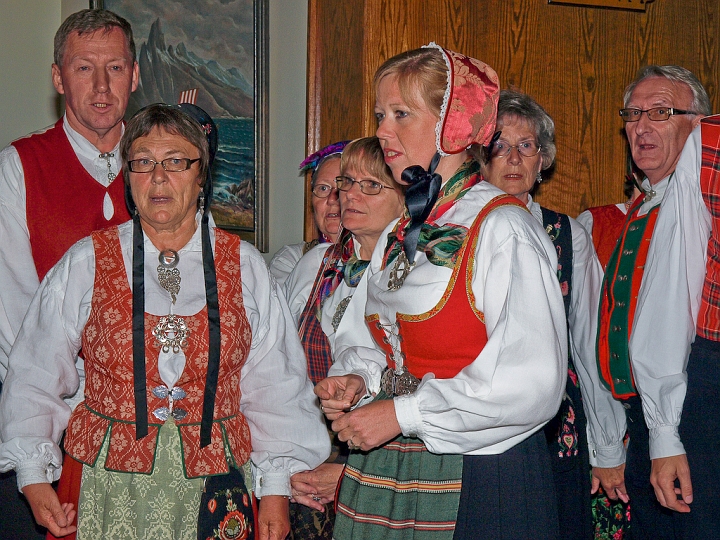 P8127159.jpg - Norsk Folkedans Stemne 2008