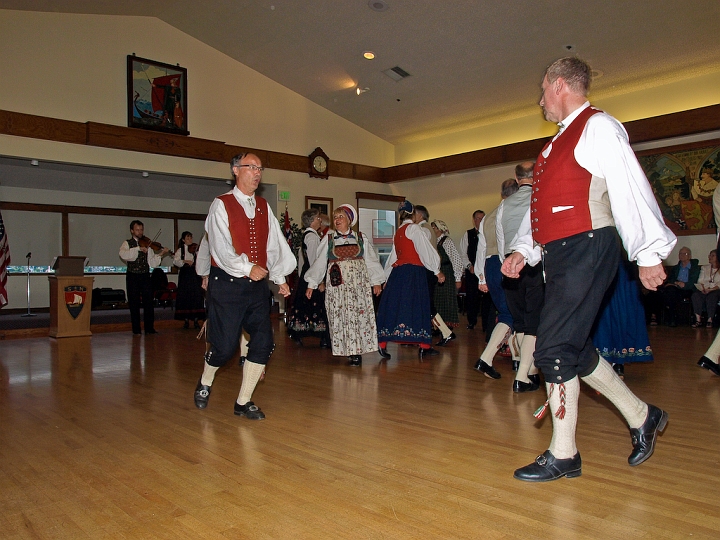 P8127192.jpg - Norsk Folkedans Stemne 2008