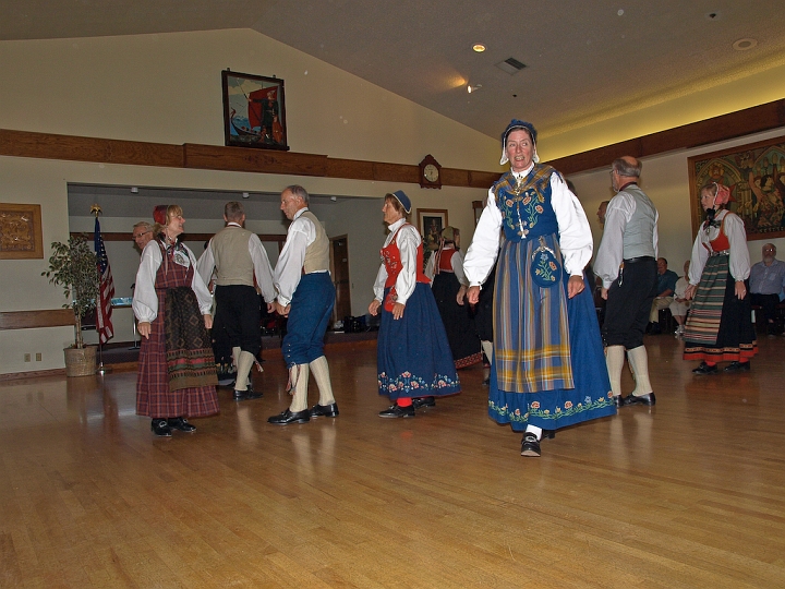 P8127196.jpg - Norsk Folkedans Stemne 2008