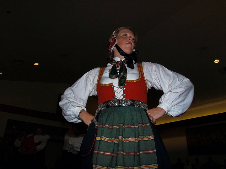P8127408.jpg - Norsk Folkedans Stemne 2008