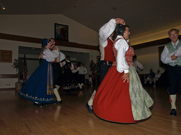 P8127437.jpg - Norsk Folkedans Stemne 2008