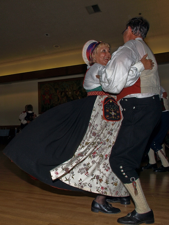 P8127442.jpg - Norsk Folkedans Stemne 2008