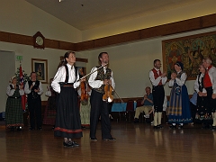P8127451