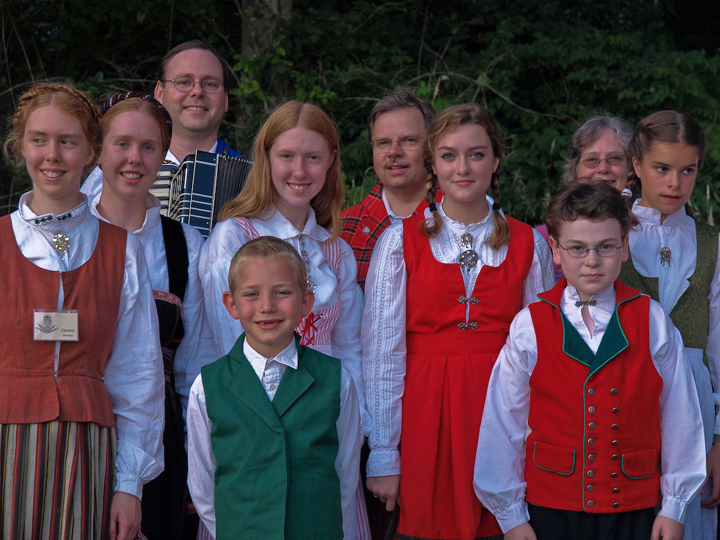 P8168934.jpg - Norsk Folkedans Stemne 2008