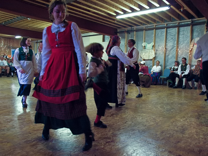 P8169055.jpg - Norsk Folkedans Stemne 2008
