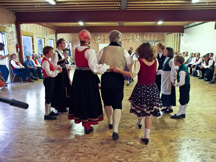 P8169085.jpg - Norsk Folkedans Stemne 2008