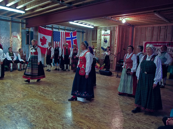 P8169104.jpg - Norsk Folkedans Stemne 2008