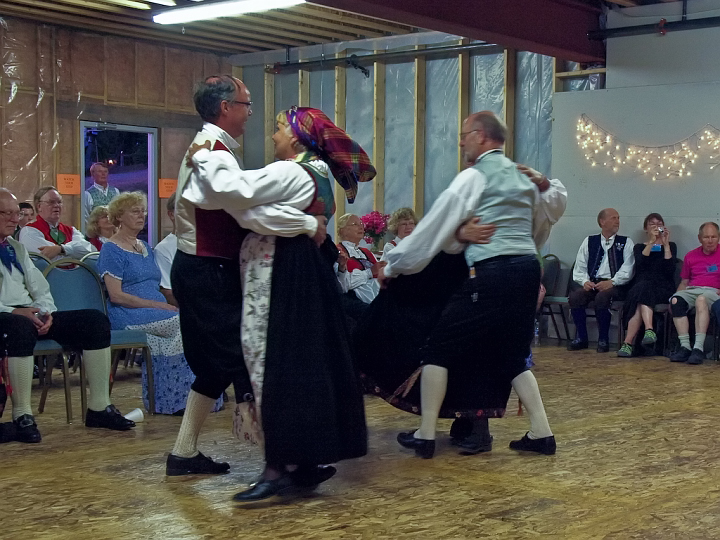 P8169105.jpg - Norsk Folkedans Stemne 2008