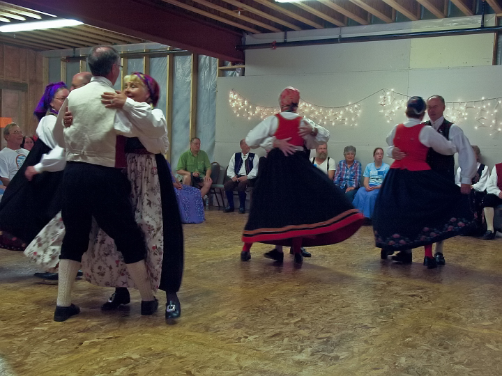 P8169106.jpg - Norsk Folkedans Stemne 2008