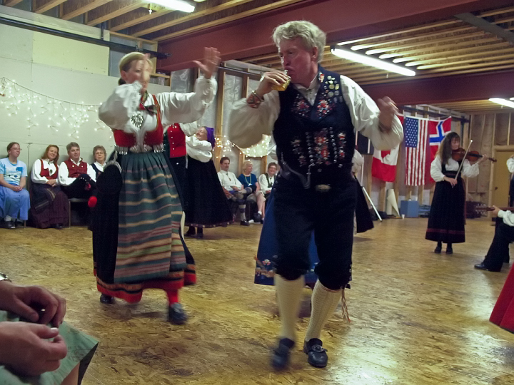 P8169175.jpg - Norsk Folkedans Stemne 2008