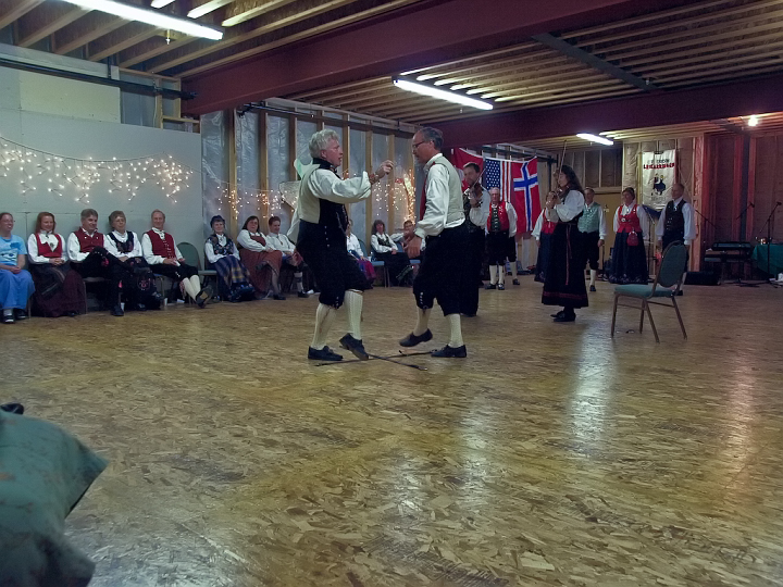 P8169179.jpg - Norsk Folkedans Stemne 2008