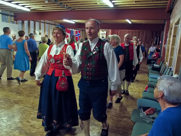 P8169233.jpg - Norsk Folkedans Stemne 2008