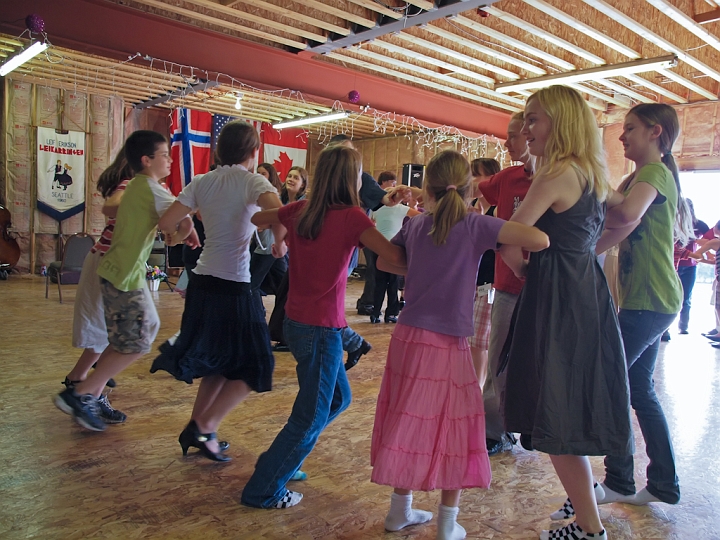P8155211.jpg - Norsk Folkdans Stemne 2009