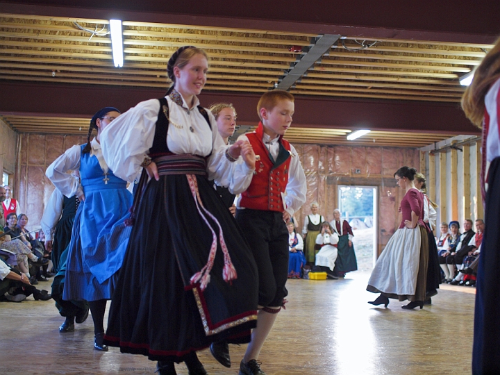 P8156218.jpg - Norsk Folkedans Stemne 2009