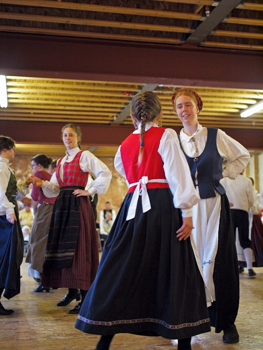 P8156248.jpg - Norsk Folkedans Stemne 2009