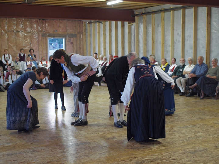 P8156442.jpg - Norsk Folkedans Stemne 2009
