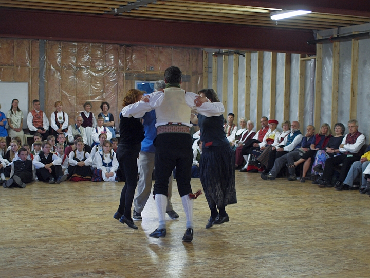 P8156460.jpg - Norsk Folkedans Stemne 2009