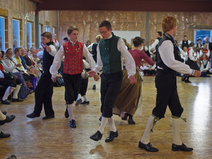 P8156468.jpg - Norsk Folkedans Stemne 2009