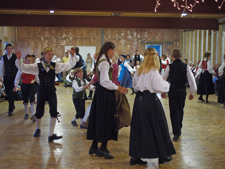 P8156496.jpg - Norsk Folkedans Stemne 2009