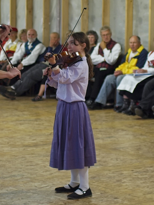 P8156531-2.jpg - Norsk Folkedans Stemne 2009