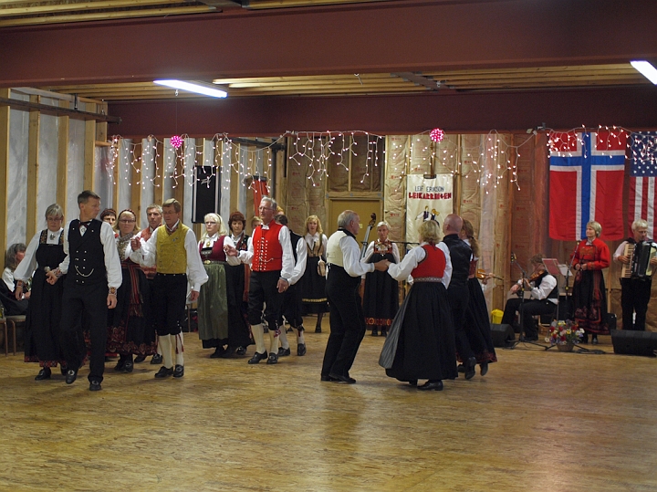 P8156566.jpg - Norsk Folkedans Stemne 2009