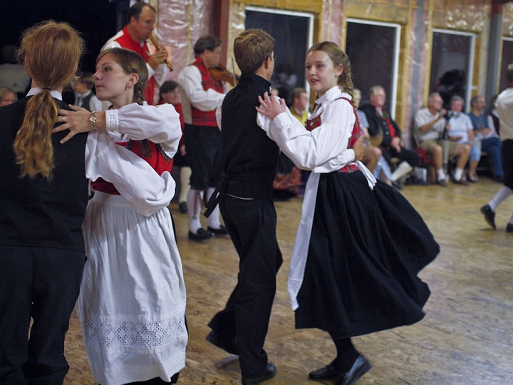 P8156706.jpg - Norsk Folkedans Stemne 2009