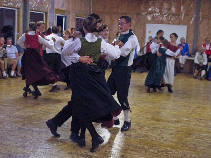 P8156711.jpg - Norsk Folkedans Stemne 2009