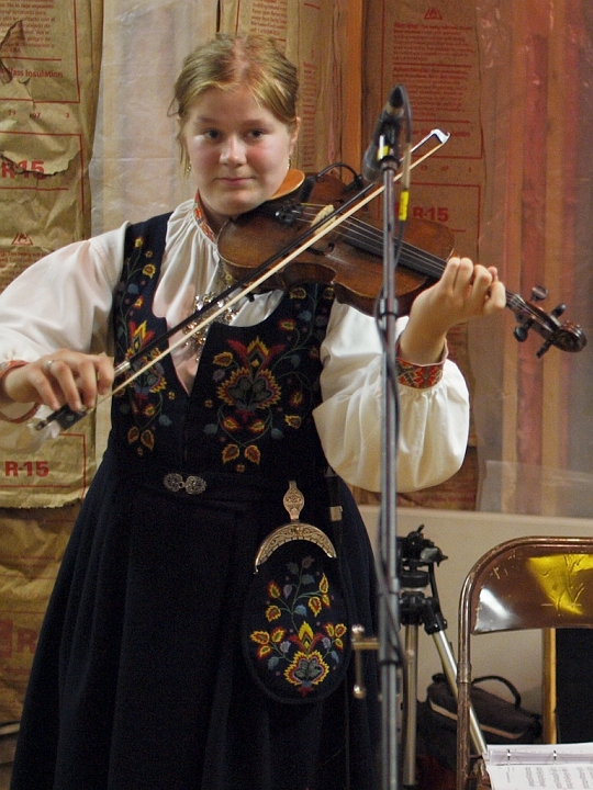 P8156772.jpg - Norsk Folkedans Stemne 2009