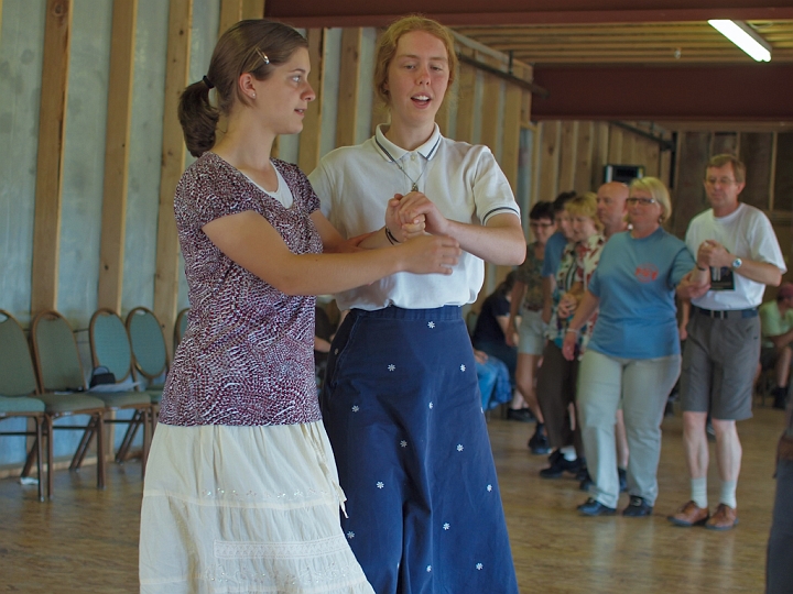 P8167456.jpg - Norsk Folkedans Stemne 2009