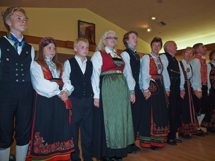 P8111721.jpg - Norsk Folkedans Stemne 2009