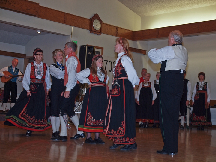 P8111769.jpg - Norsk Folkedans Stemne 2009