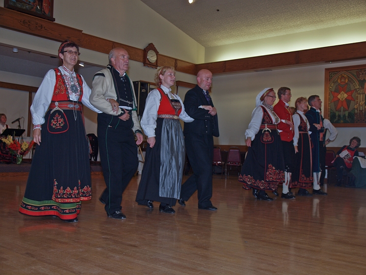 P8111809.jpg - Norsk Folkedans Stemne 2009