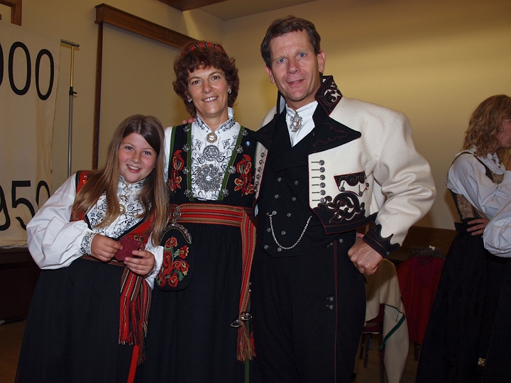 P8111909.jpg - Norsk Folkedans Stemne 2009