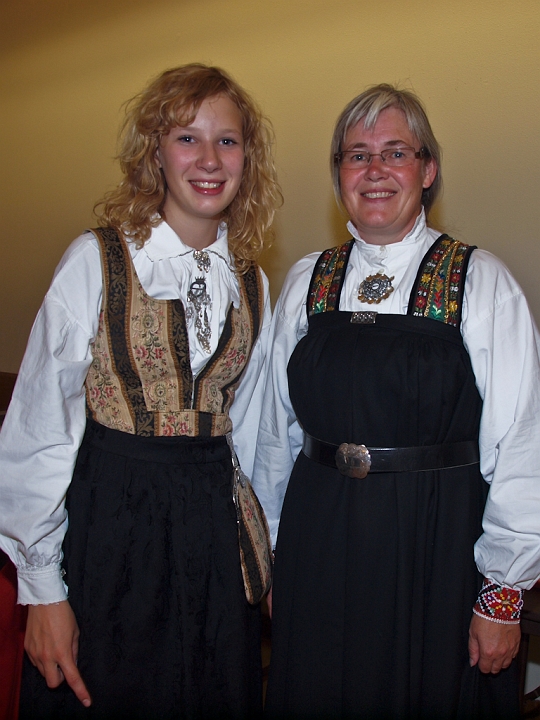 P8111910.jpg - Norsk Folkedans Stemne 2009