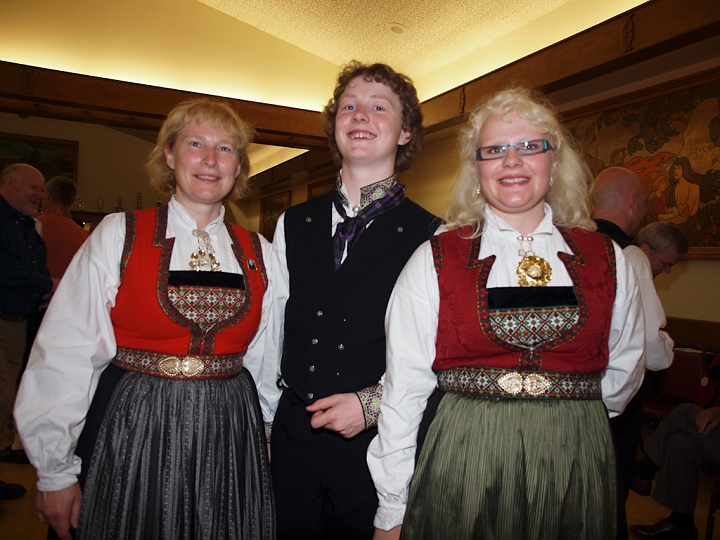 P8111911.jpg - Norsk Folkedans Stemne 2009