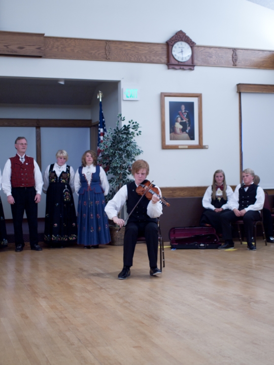 Stemne2011-114.jpg - Norsk Folkedans Stemne