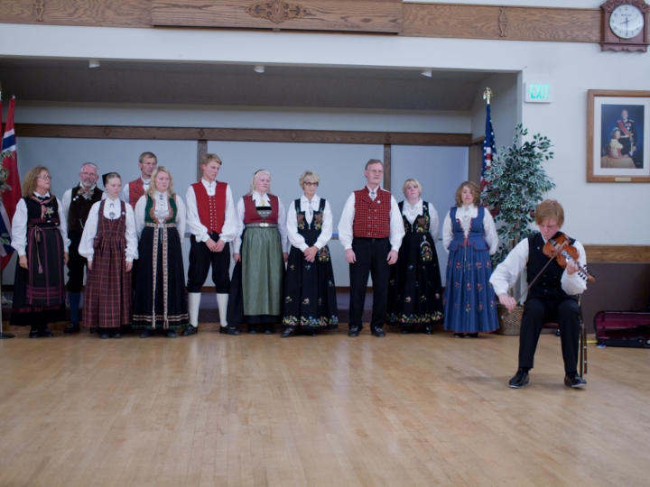 Stemne2011-115.jpg - Norsk Folkedans Stemne