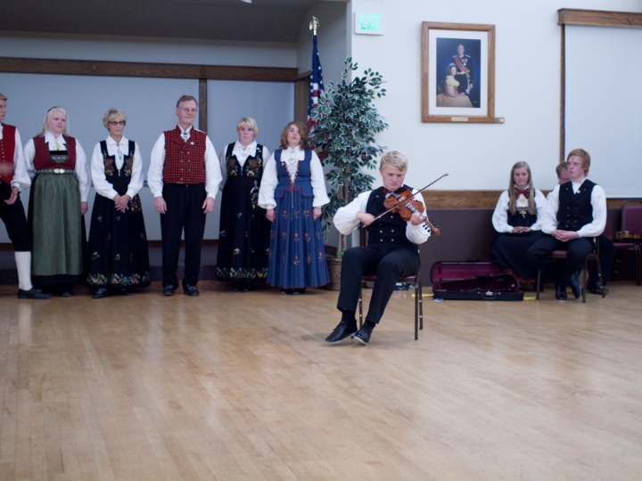 Stemne2011-116.jpg - Norsk Folkedans Stemne